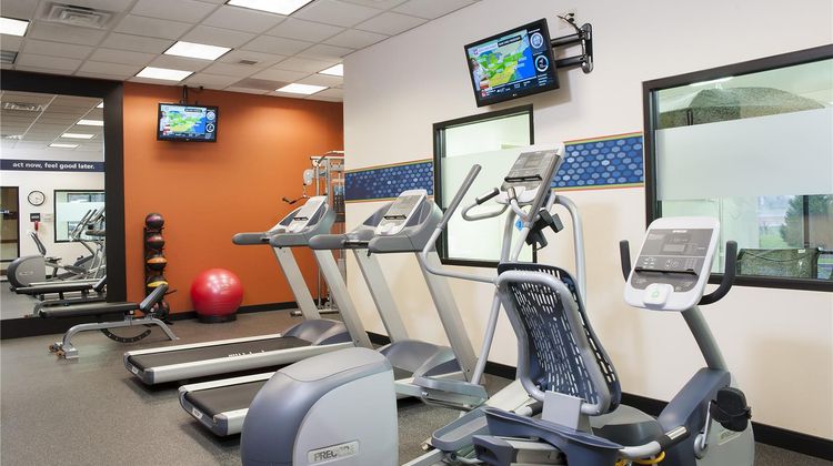 Hampton Inn & Suites Fishers Health