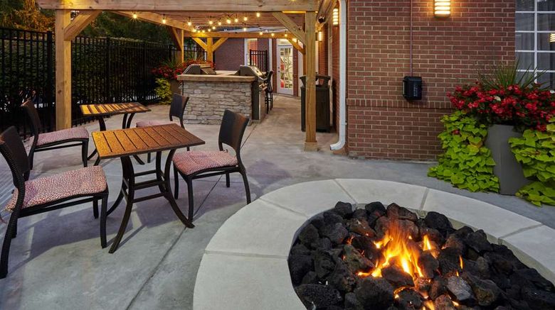 <b>Homewood Suites by Hilton Indianapolis Recreation</b>. Images powered by <a href="https://iceportal.shijigroup.com/" title="IcePortal" target="_blank">IcePortal</a>.