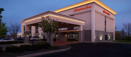 Hampton Inn Shelbyville Exterior