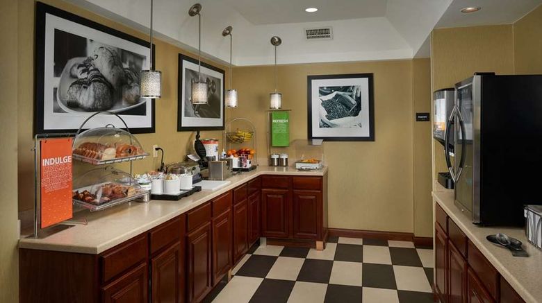 <b>Hampton Inn Shelbyville Restaurant</b>. Images powered by <a href="https://iceportal.shijigroup.com/" title="IcePortal" target="_blank">IcePortal</a>.