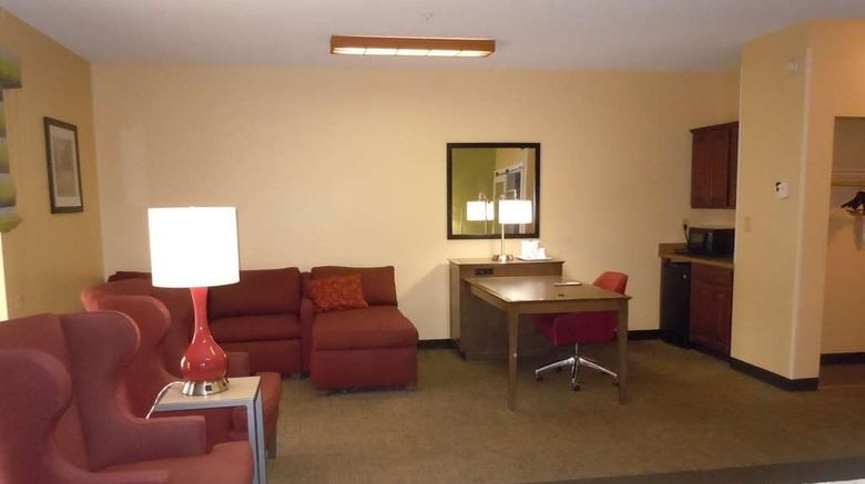 <b>Hampton Inn Shelbyville Room</b>. Images powered by <a href="https://iceportal.shijigroup.com/" title="IcePortal" target="_blank">IcePortal</a>.