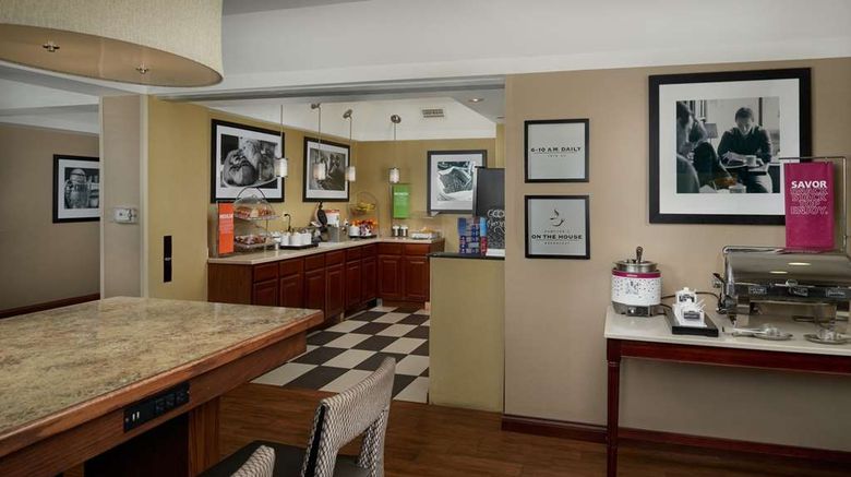 <b>Hampton Inn Shelbyville Restaurant</b>. Images powered by <a href="https://iceportal.shijigroup.com/" title="IcePortal" target="_blank">IcePortal</a>.