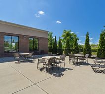 Hampton Inn & Suites Exterior