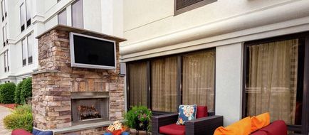 Hampton Inn Winston-Salem Hanes Mall Exterior
