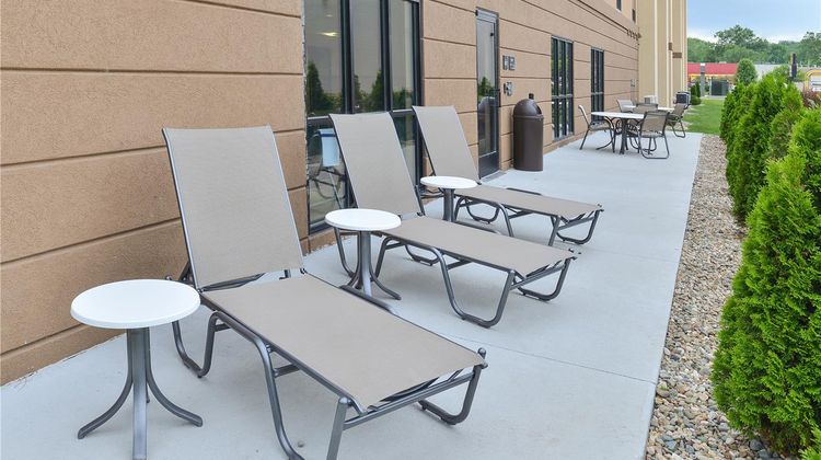 Hampton Inn Iowa City/University Area Exterior