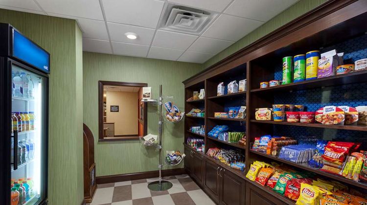 Hampton Suites Williamsport Faxon Restaurant