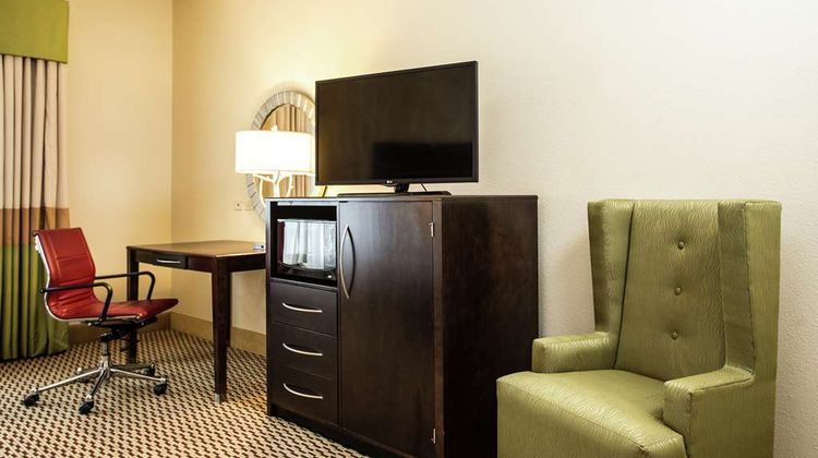 Hampton Suites Williamsport Faxon Room