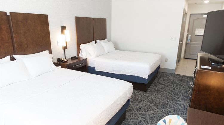 Hampton Suites Williamsport Faxon Room