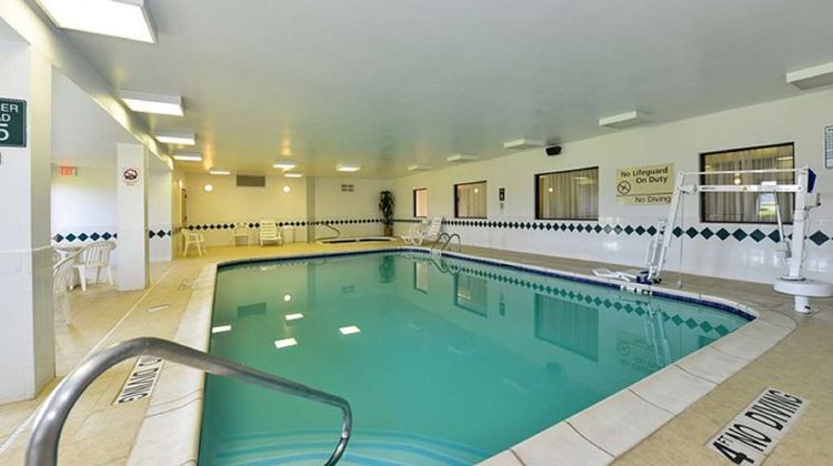 Hampton Inn Sturgis Pool