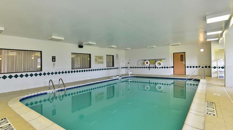 Hampton Inn Sturgis Pool