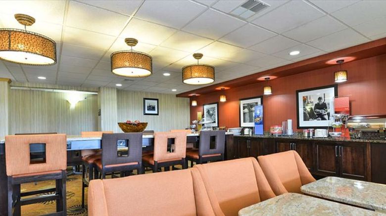 <b>Hampton Inn Sturgis Restaurant</b>. Images powered by <a href="https://iceportal.shijigroup.com/" title="IcePortal" target="_blank">IcePortal</a>.