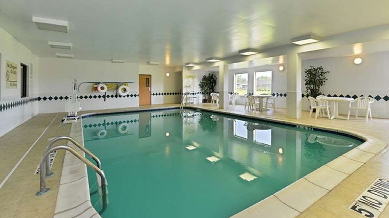 <b>Hampton Inn Sturgis Pool</b>. Images powered by <a href="https://iceportal.shijigroup.com/" title="IcePortal" target="_blank">IcePortal</a>.