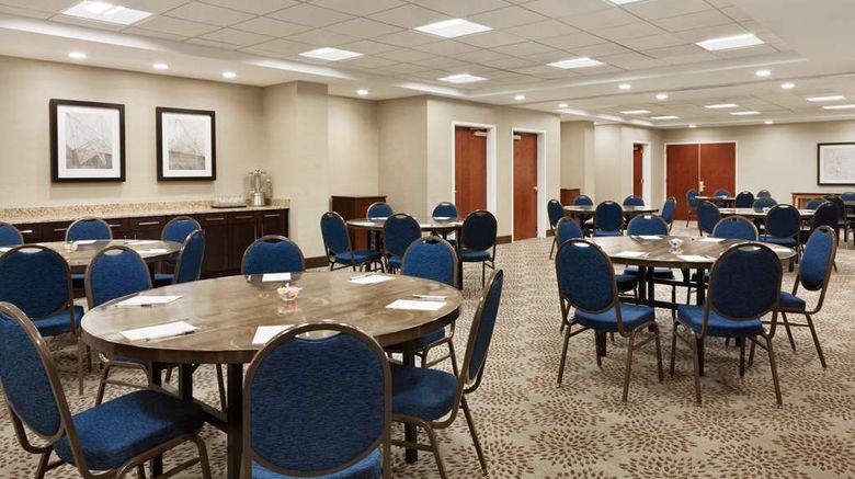 <b>Hampton Inn Long Island - Brookhaven Meeting</b>. Images powered by <a href="https://iceportal.shijigroup.com/" title="IcePortal" target="_blank">IcePortal</a>.