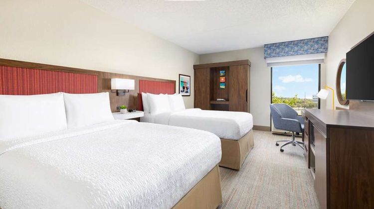 Hampton Inn Long Island/Islandia Room