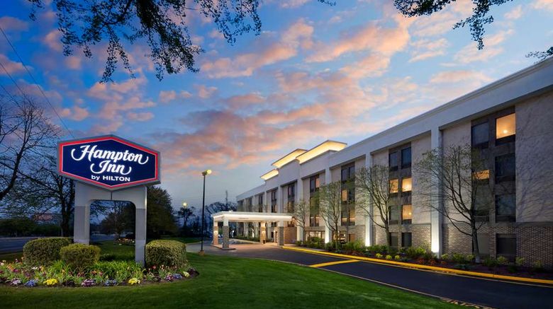 <b>Hampton Inn Long Island/Islandia Exterior</b>. Images powered by <a href="https://iceportal.shijigroup.com/" title="IcePortal" target="_blank">IcePortal</a>.