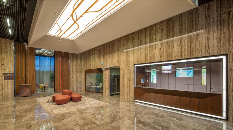 Hilton Garden Inn Istanbul Airport Lobby