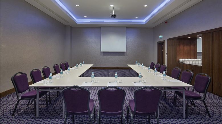 <b>Hampton by Hilton Istanbul Kayasehir Meeting</b>. Images powered by <a href="https://iceportal.shijigroup.com/" title="IcePortal" target="_blank">IcePortal</a>.