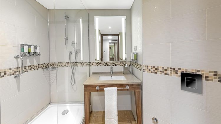 Hampton by Hilton Istanbul Kayasehir Room
