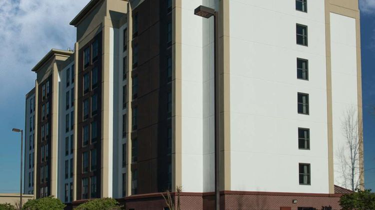 Hampton Inn & Suites Jackson-Coliseum Exterior