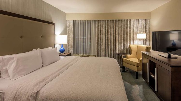 Hampton Inn & Suites Jackson-Coliseum Room