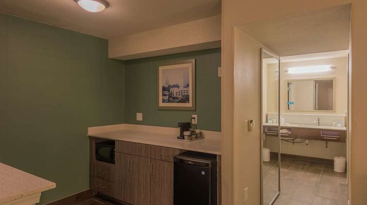 Hampton Inn & Suites Jackson-Coliseum Other