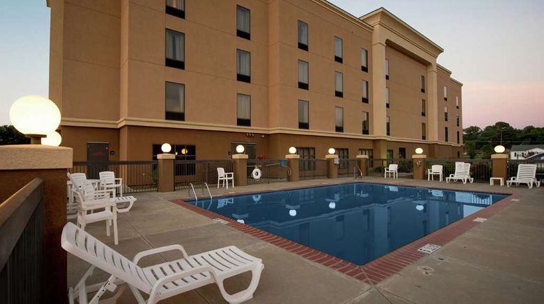 <b>Hampton Inn Yazoo City Pool</b>. Images powered by <a href="https://iceportal.shijigroup.com/" title="IcePortal" target="_blank">IcePortal</a>.