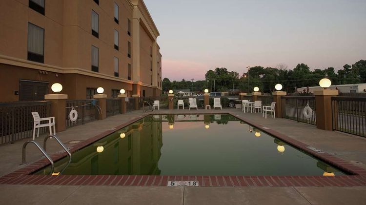 Hampton Inn Yazoo City Pool