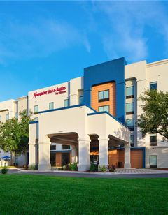 Hampton Inn & Suites Jacksonville South