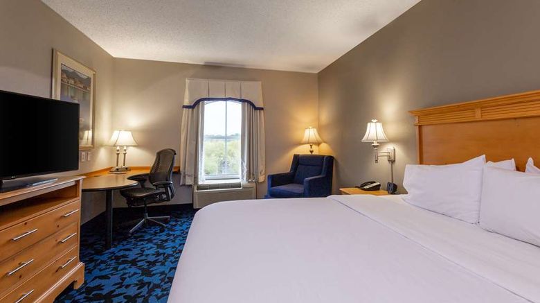 <b>Hampton Inn & Suites Deerwood Park Room</b>. Images powered by <a href="https://iceportal.shijigroup.com/" title="IcePortal" target="_blank">IcePortal</a>.