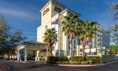 Hampton Inn & Suites Deerwood Park