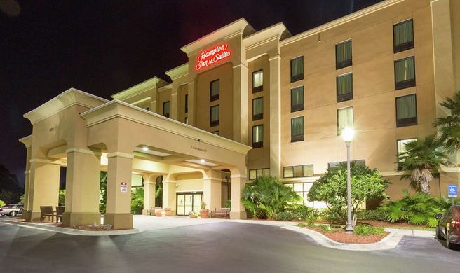 Hampton Inn & Suites Jacksonville Arpt Exterior