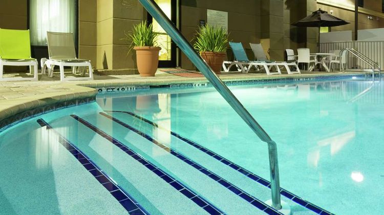 Hampton Inn & Suites Jacksonville Arpt Pool