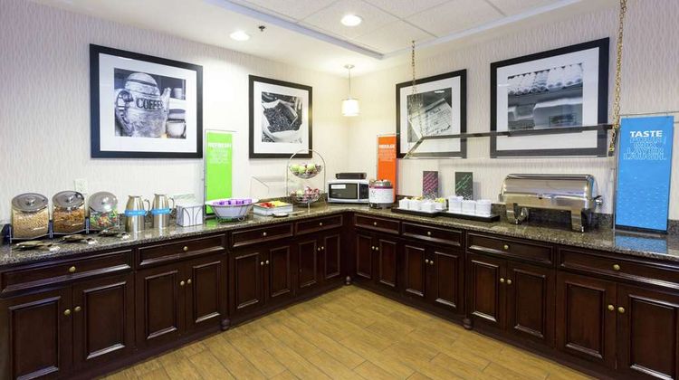 Hampton Inn & Suites Jacksonville Arpt Restaurant