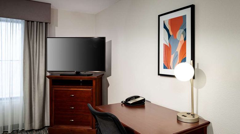 <b>Homewood Suites by Hilton Jacksonville-S Room</b>. Images powered by <a href="https://iceportal.shijigroup.com/" title="IcePortal" target="_blank">IcePortal</a>.