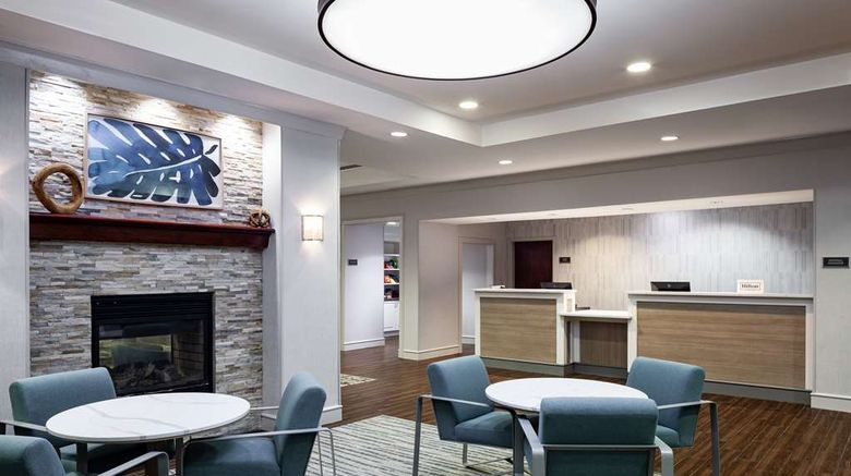 <b>Homewood Suites by Hilton Jacksonville-S Lobby</b>. Images powered by <a href="https://iceportal.shijigroup.com/" title="IcePortal" target="_blank">IcePortal</a>.