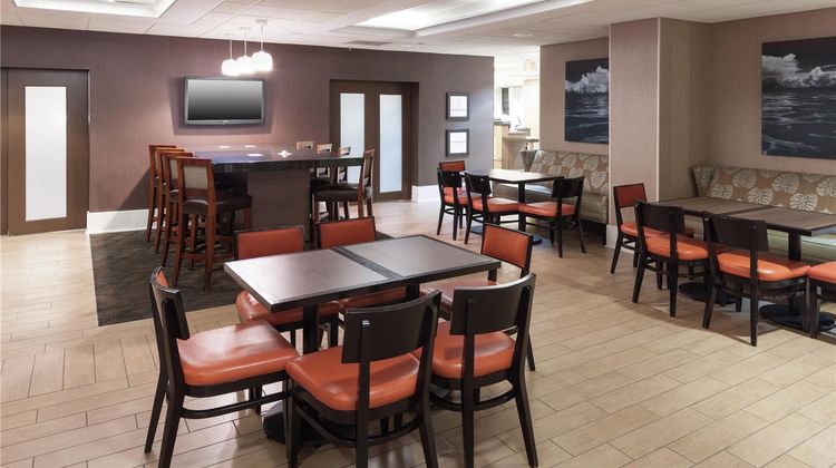 Hampton Inn Jacksonville Beach/Oceanfron Restaurant