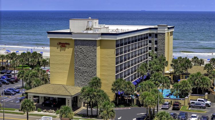Hampton Inn Jacksonville Beach/Oceanfron Exterior