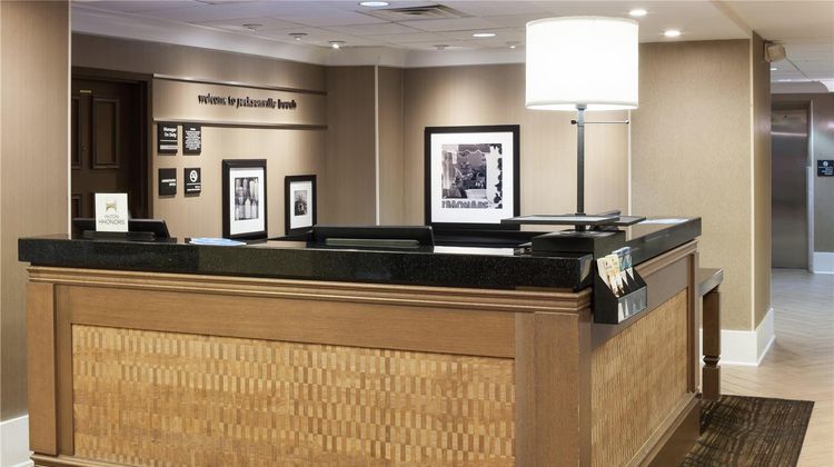 Hampton Inn Jacksonville Beach/Oceanfron Lobby