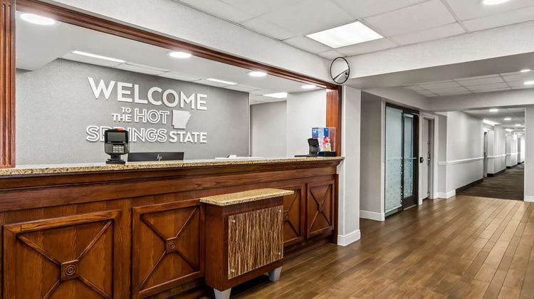 Hampton Inn Jonesboro Lobby