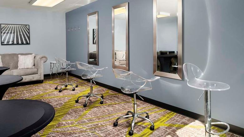 <b>Homewood Suites by Hilton Carle Place Meeting</b>. Images powered by <a href="https://iceportal.shijigroup.com/" title="IcePortal" target="_blank">IcePortal</a>.