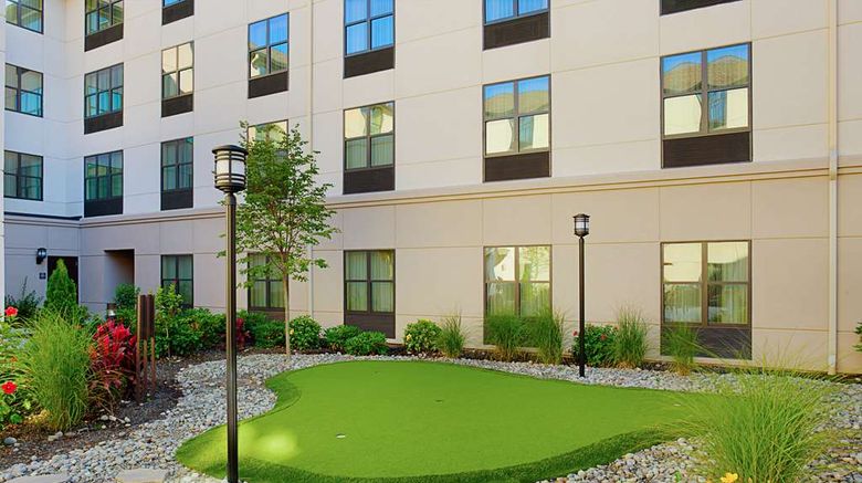 <b>Homewood Suites by Hilton Carle Place Recreation</b>. Images powered by <a href="https://iceportal.shijigroup.com/" title="IcePortal" target="_blank">IcePortal</a>.