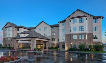 Homewood Suites by Hilton Carle Place