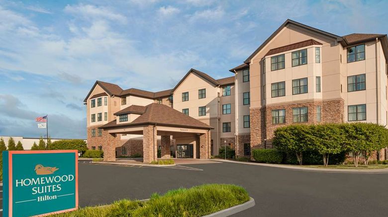 <b>Homewood Suites by Hilton Carle Place Exterior</b>. Images powered by <a href="https://iceportal.shijigroup.com/" title="IcePortal" target="_blank">IcePortal</a>.