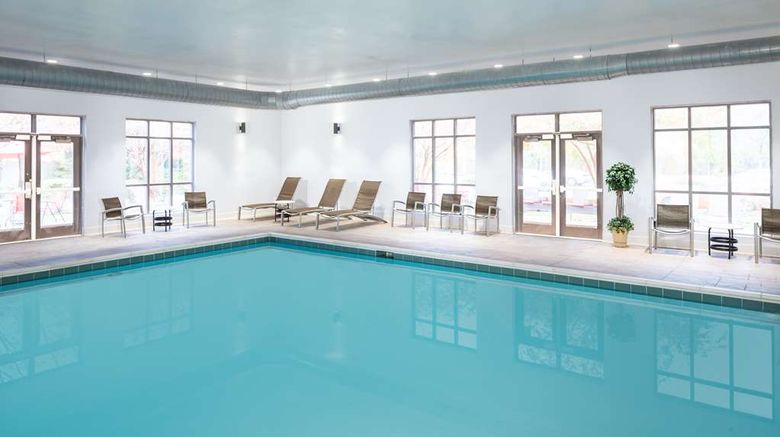 <b>Hampton Inn Garden City Pool</b>. Images powered by <a href="https://iceportal.shijigroup.com/" title="IcePortal" target="_blank">IcePortal</a>.