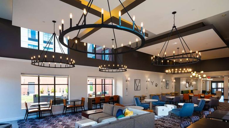 <b>Homewood Suites Joplin Lobby</b>. Images powered by <a href="https://iceportal.shijigroup.com/" title="IcePortal" target="_blank">IcePortal</a>.