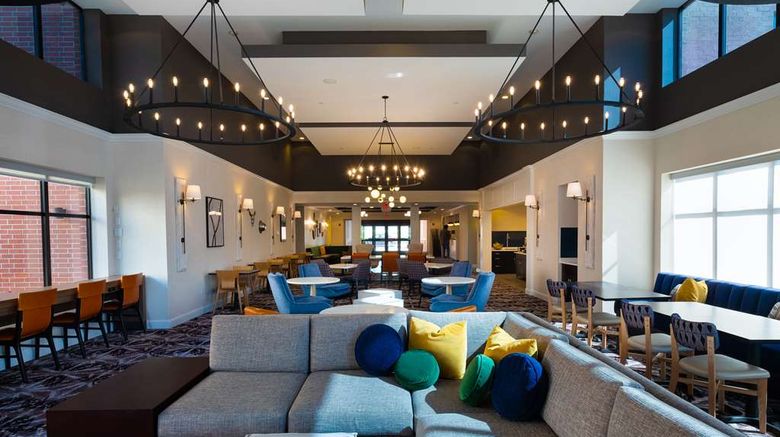 <b>Homewood Suites Joplin Lobby</b>. Images powered by <a href="https://iceportal.shijigroup.com/" title="IcePortal" target="_blank">IcePortal</a>.