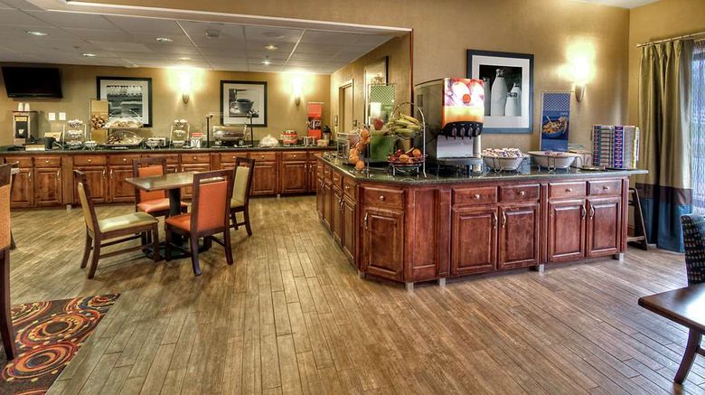 <b>Hampton Inn Jonesville-Elkin Restaurant</b>. Images powered by <a href="https://iceportal.shijigroup.com/" title="IcePortal" target="_blank">IcePortal</a>.
