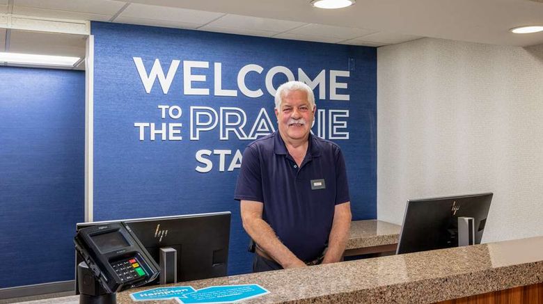 <b>Hampton Inn Joliet I-55 Lobby</b>. Images powered by <a href="https://iceportal.shijigroup.com/" title="IcePortal" target="_blank">IcePortal</a>.