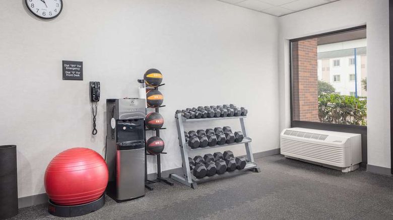 <b>Hampton Inn Joliet I-55 Health</b>. Images powered by <a href="https://iceportal.shijigroup.com/" title="IcePortal" target="_blank">IcePortal</a>.