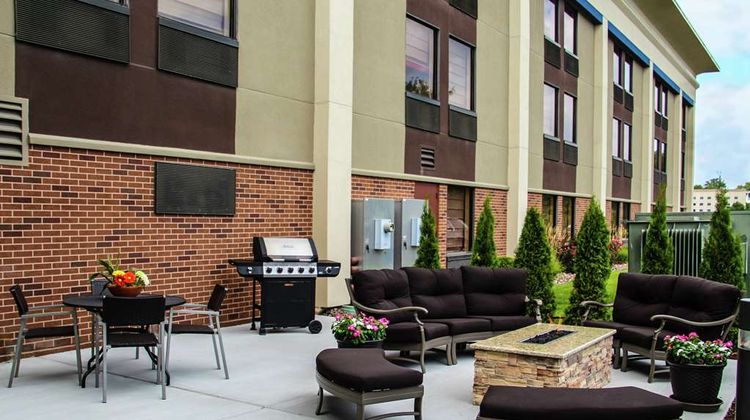 Hampton Inn Joliet I-80 Exterior